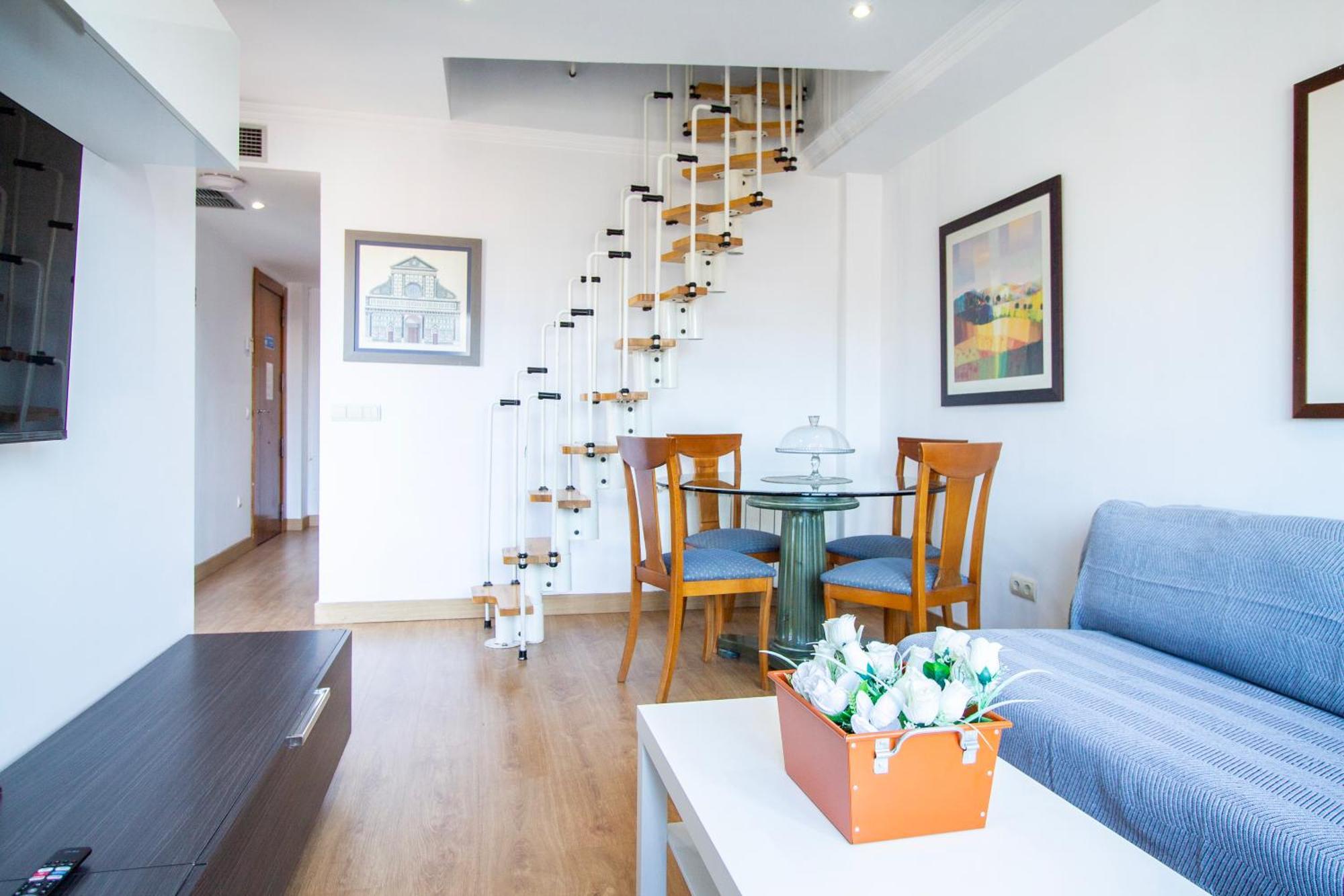Apartamentos Adelfas Madrid Exterior photo